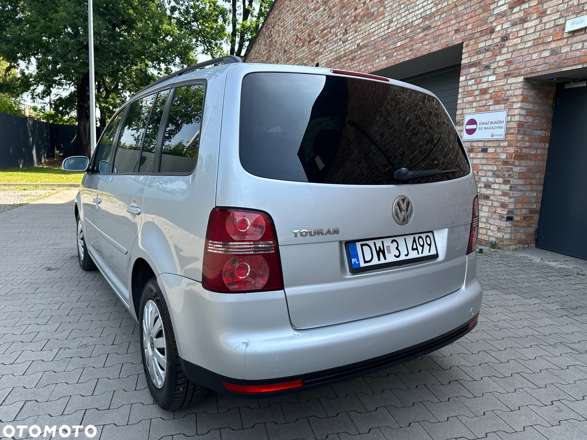 Volkswagen Touran 1.6 - 4