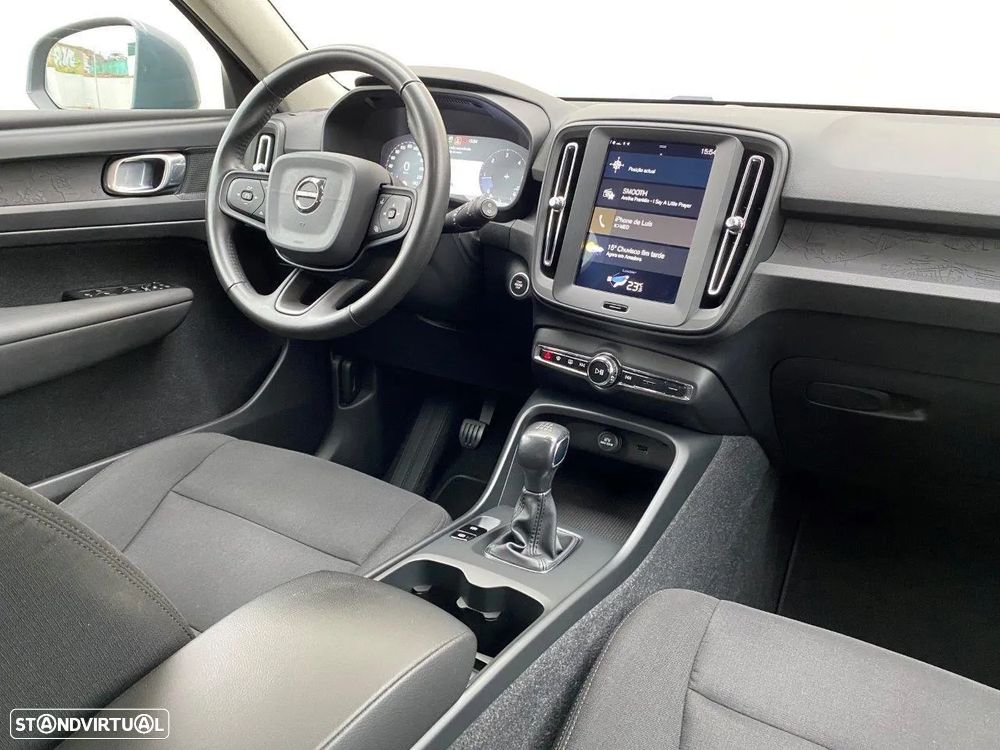 Volvo XC 40 2.0 D3 Momentum - 5