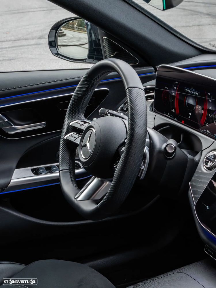 Mercedes-Benz E 300 - 10