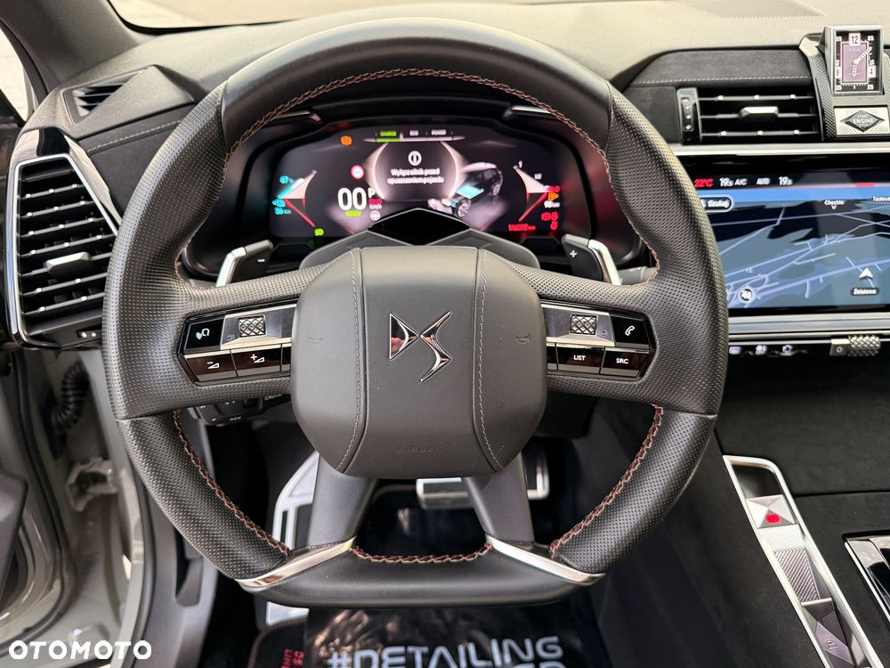 DS Automobiles DS 7 1.6 E-Tense Performance Line + - 31