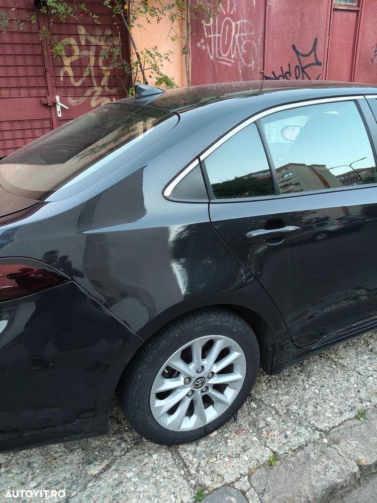 Toyota Corolla 1.8 Hybrid Comfort - 5