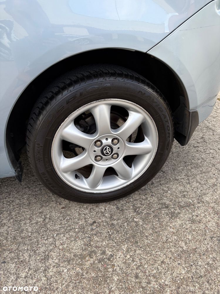 Toyota Corolla 1.6 VVT-i Sol (air6) - 23