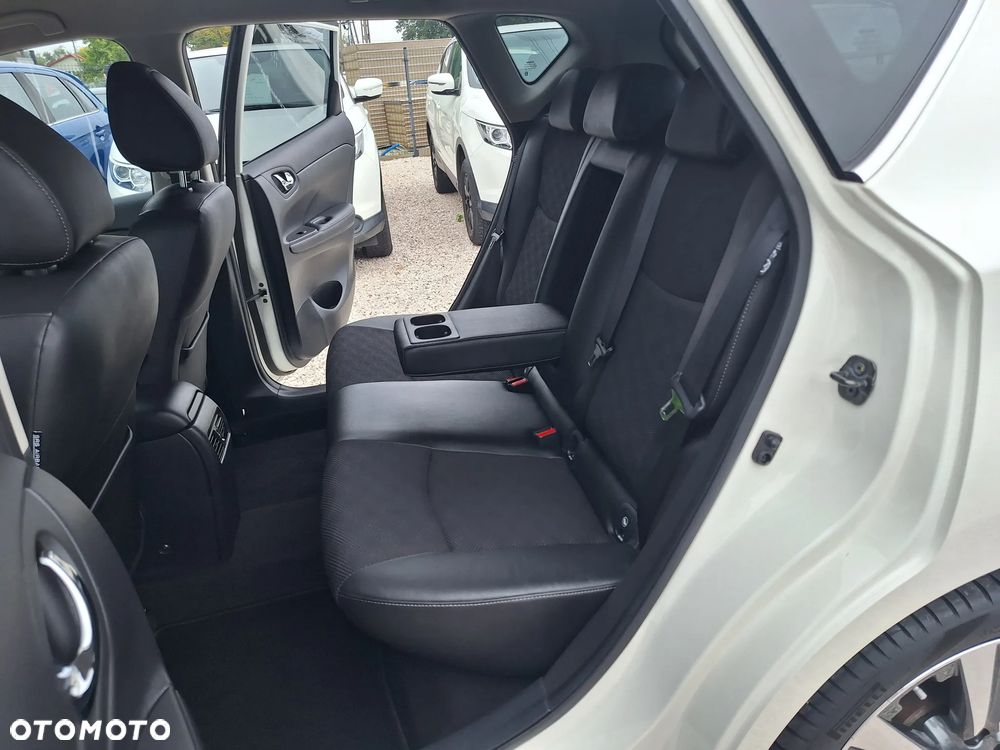 Nissan Pulsar 1.2 DIG-T Tekna - 27
