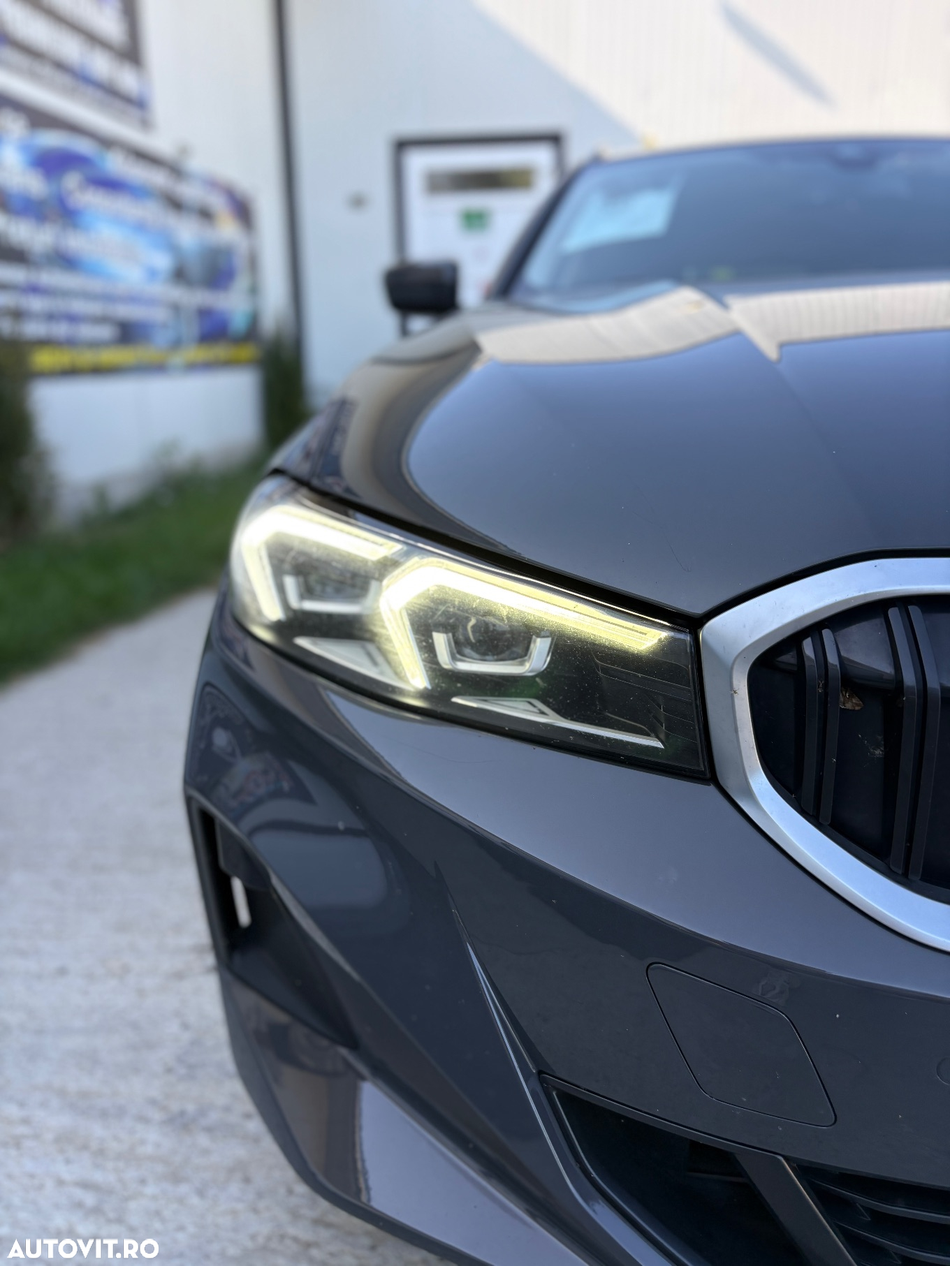 BMW Seria 3 318d Touring Aut. Sport Line - 7
