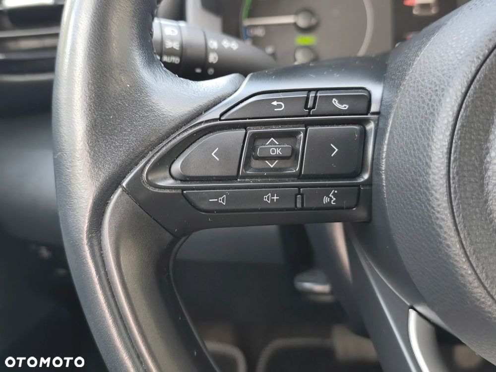 Toyota Yaris Hybrid 1.5 Premiere Edition - 32