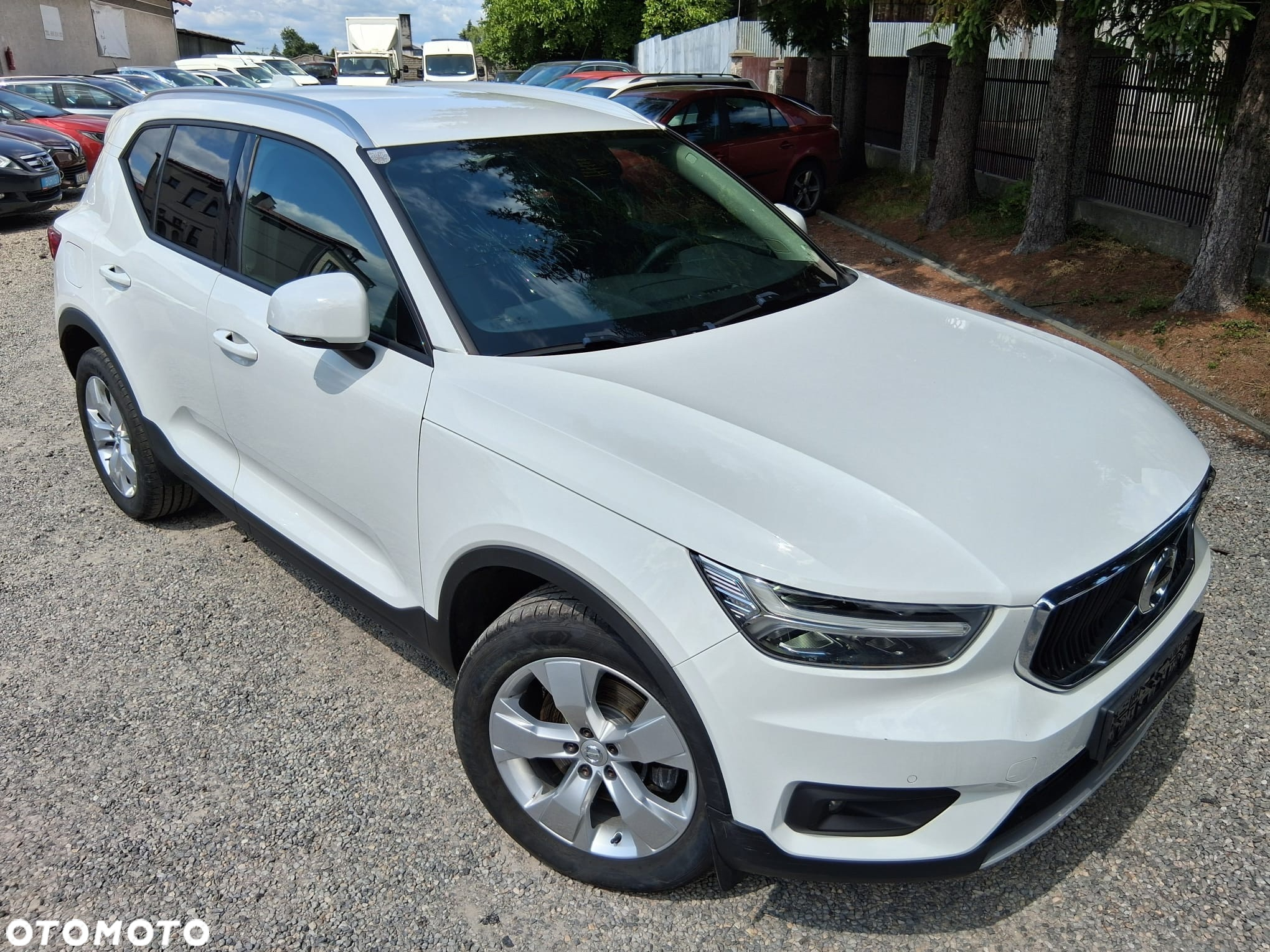 Volvo XC 40 D3 AWD Momentum - 33