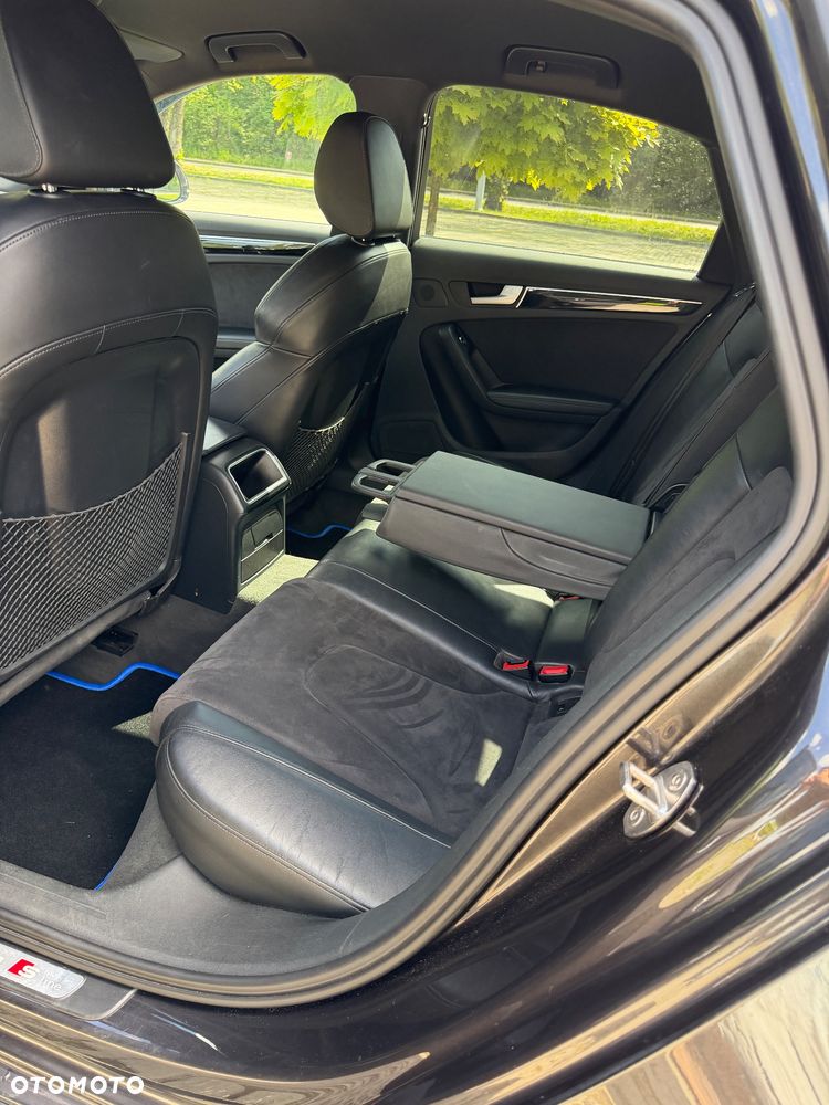 Audi A4 Limousine 2.0 TDI Quattro S tronic - 33