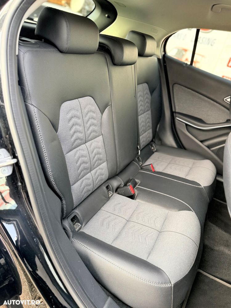 Mercedes-Benz GLA 200 d 4MATIC Aut. - 16