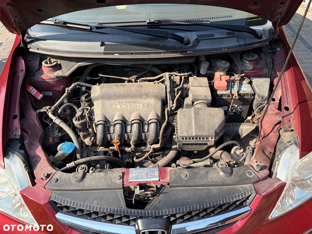 Honda City 1.4 Comfort - 39