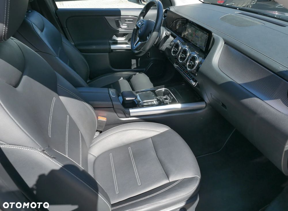 Mercedes-Benz GLA 220 d 4Matic 8G-DCT Progressive Advanced - 24