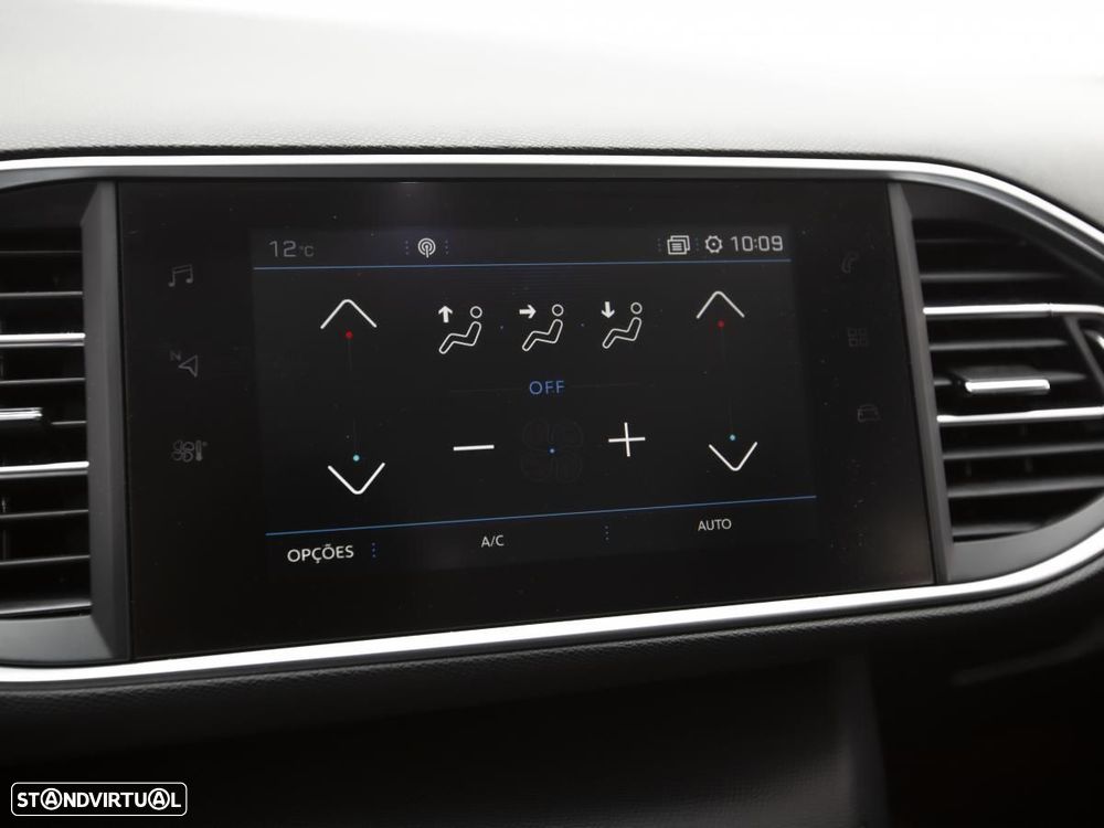 Peugeot 308 SW 1.5 BlueHDi Allure — fotografia 19