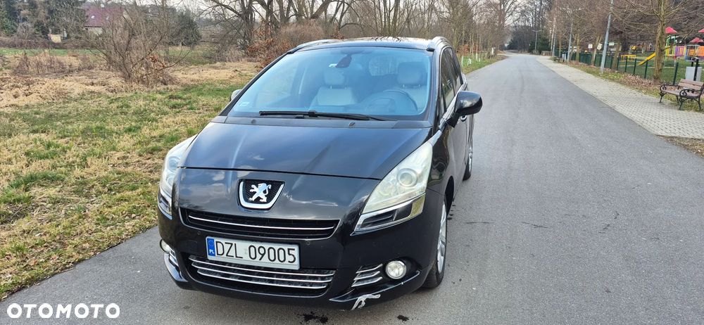 Peugeot 5008 - 3