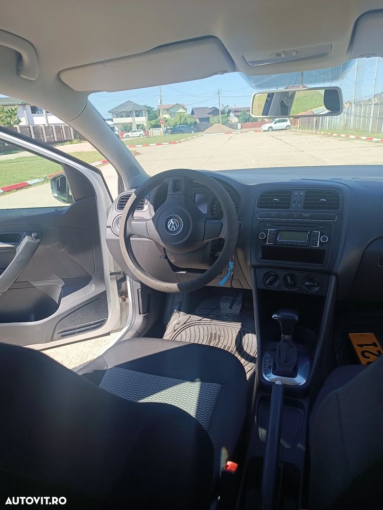 Volkswagen Polo 1.4 DSG Team - 10