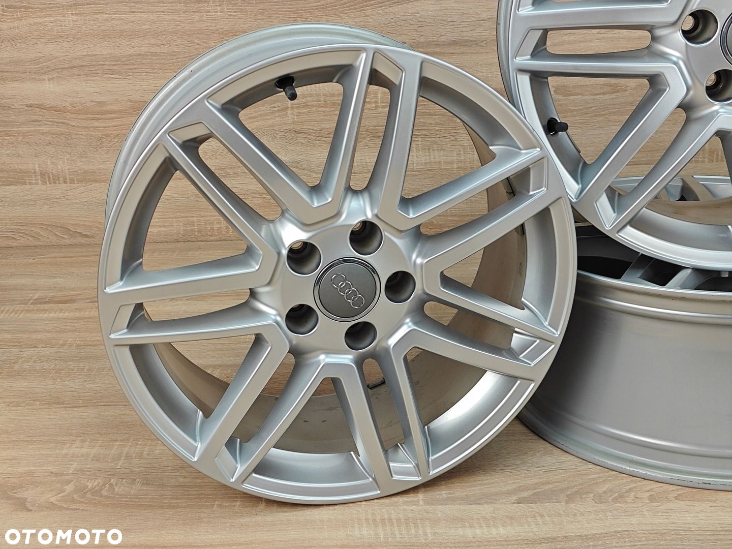 FELGI ALUMINIOWE 18" 8Jx18 5x112 AUDI A6 C7 4G0601025CA 70 km - 2