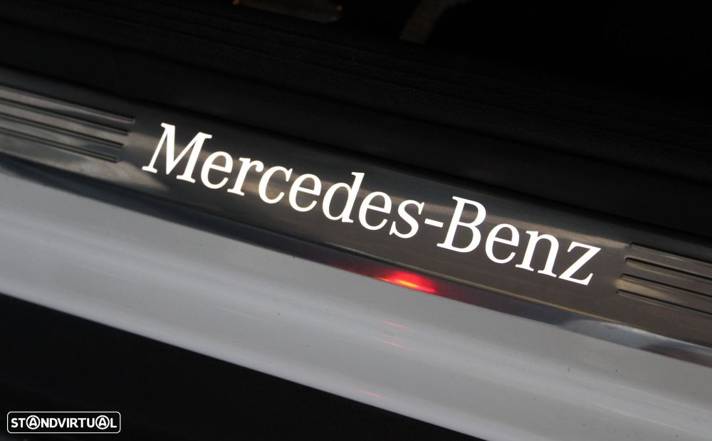 Mercedes-Benz GLC 220 d 4Matic 9G-TRONIC AMG Line - 17