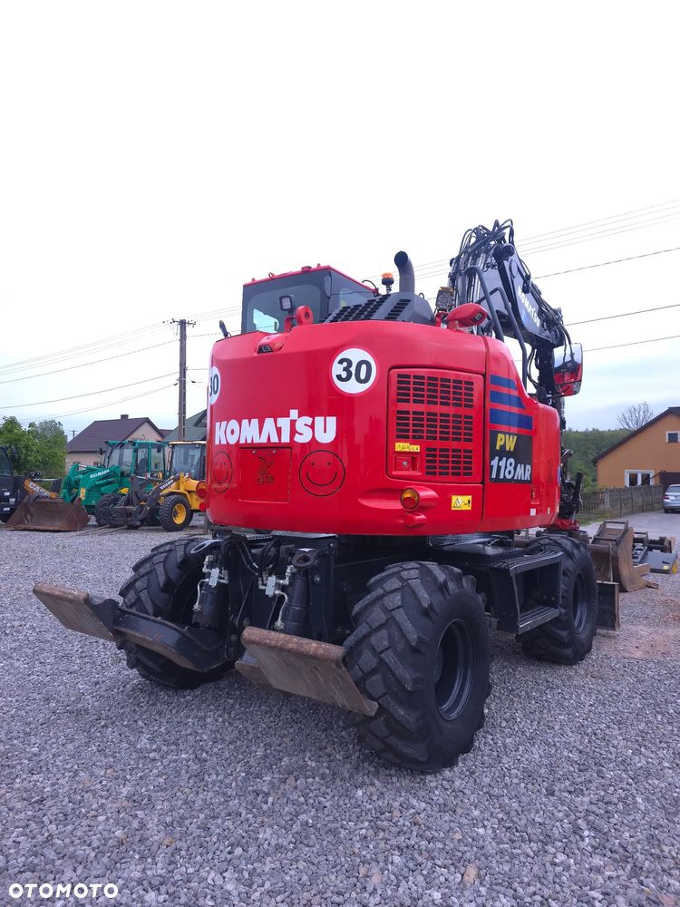 Komatsu PW118-11 - 8