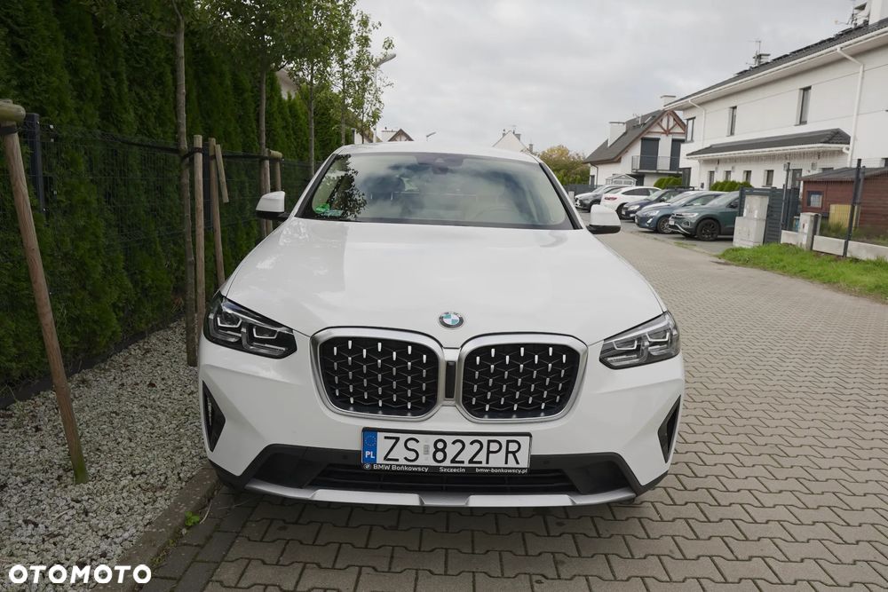 BMW X4 xDrive20i sport - 12