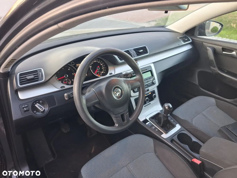 Volkswagen Passat 1.6 TDI BlueMotion - 7