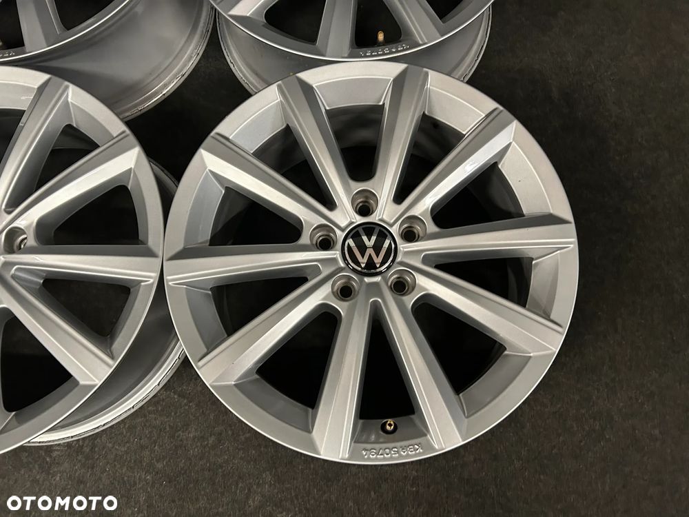 Alufelgi VW Passat B8, B7, Tiguan, Sharan, Touran, T-Roc 17 cali 5x112 4szt. z czujnikami! - 7