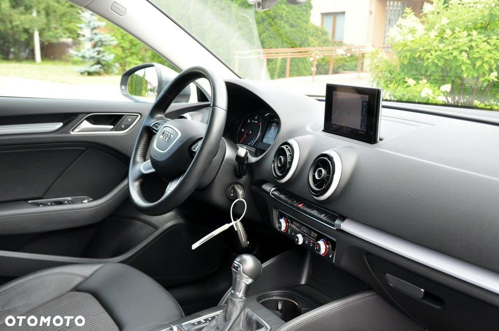 Audi A3 Sportback - 18
