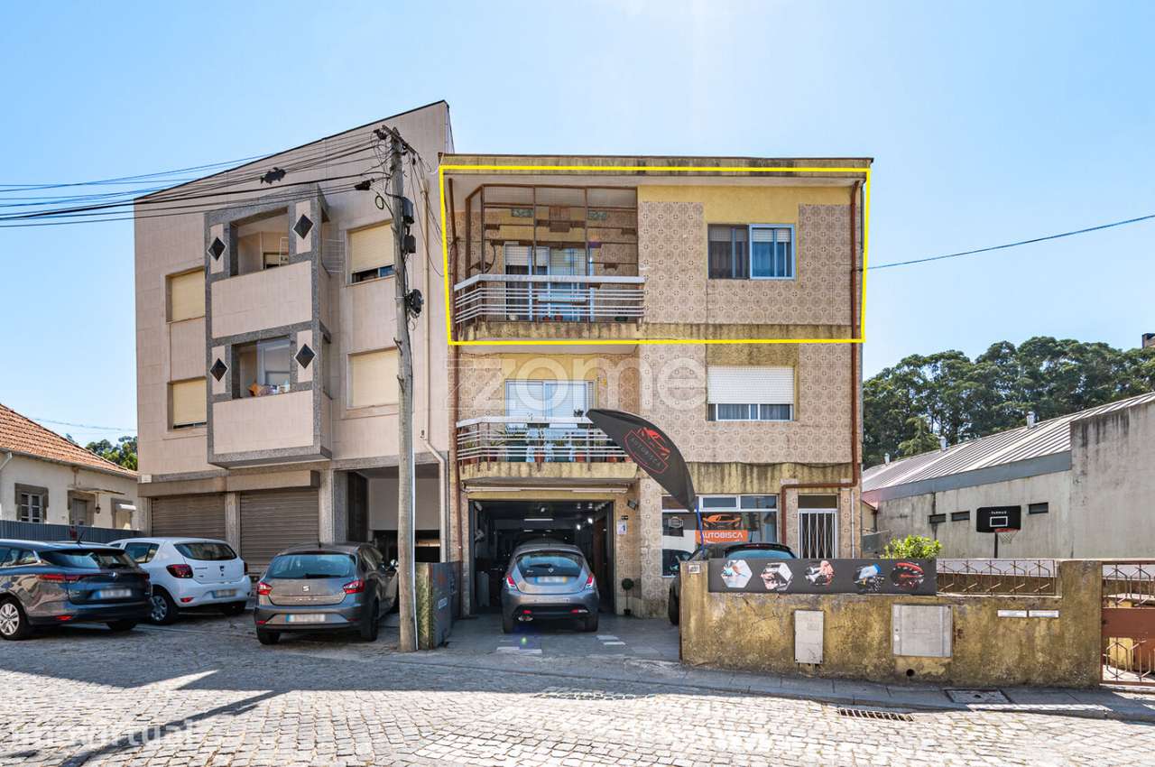 Apartamento T2+2 no Centro da Senhora da Hora - Grande imagem: 2/35