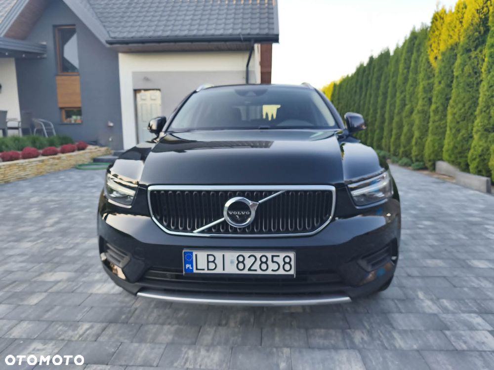 Volvo XC 40 D4 AWD Geartronic Momentum Pro - 3