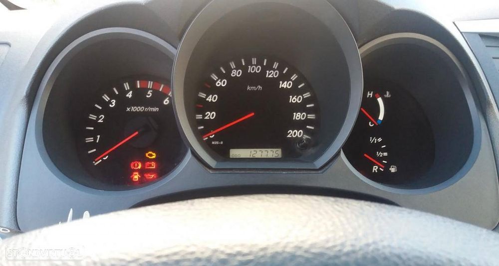 Toyota Hilux 2.5 D-4D 4WD CD - 5