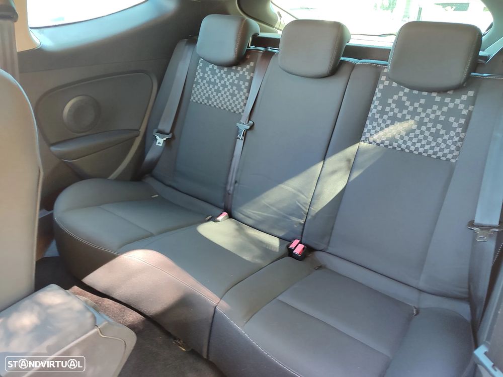 Renault Mégane Coupe 1.5 dCi Limited SS - 8