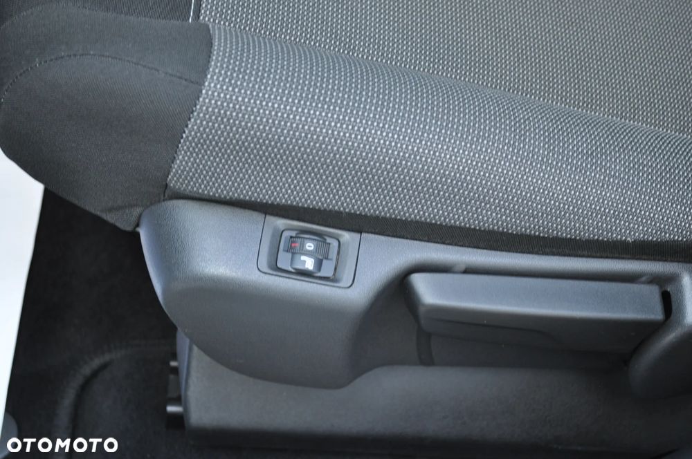 Citroën C3 Aircross PureTech 110 Stop & Start EAT6 OPF Shine - 22