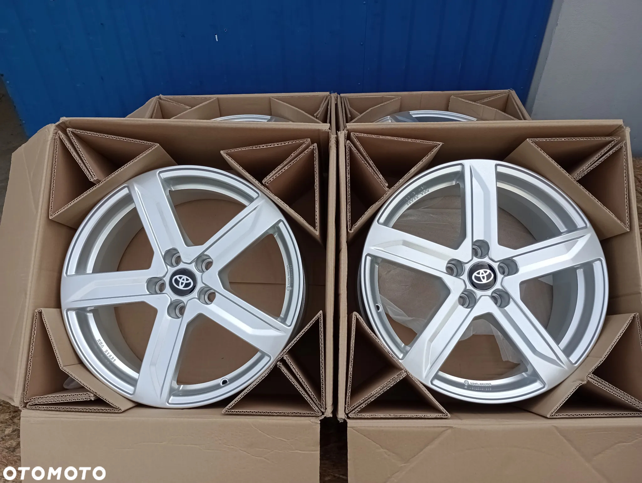 FELGI ALUMINIOWE 5x114 R18 7,5J ET35 BROCK TOYOTA AVENSIS bZ4X CAMRY C-HR COROLLA PREVIA PRIUS+ RAV4 VERSO YARIS - 8