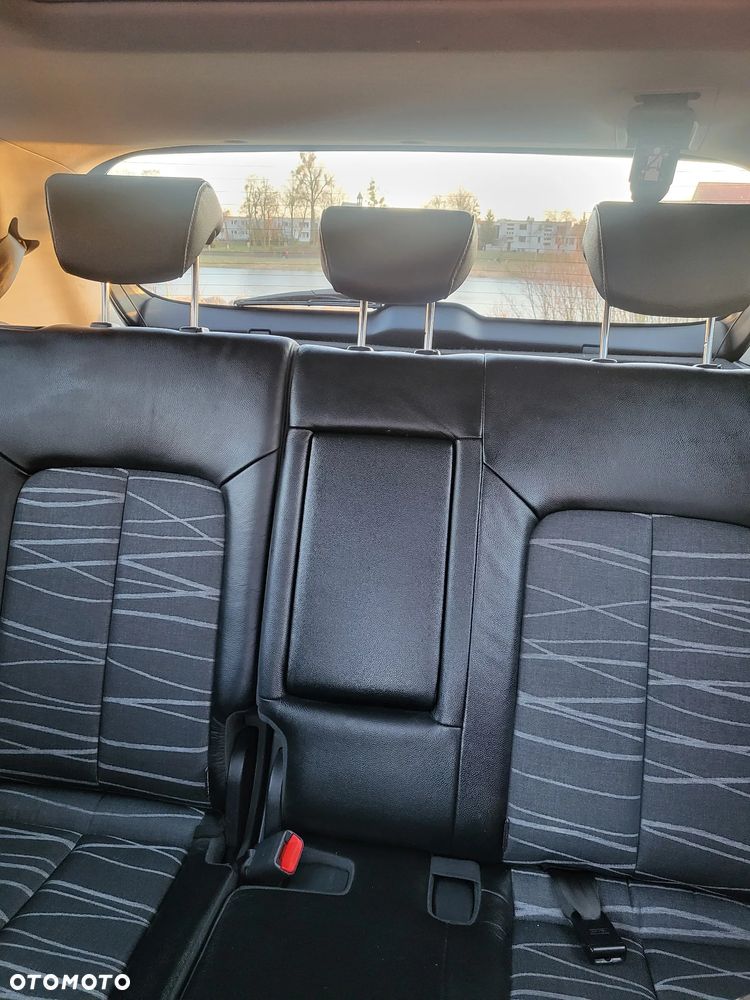 Kia Venga 1.6 CRDi L - 10