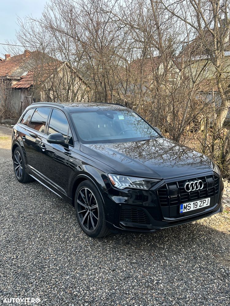 Audi Q7 - 1