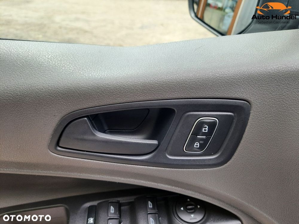 Ford Tourneo Connect - 39