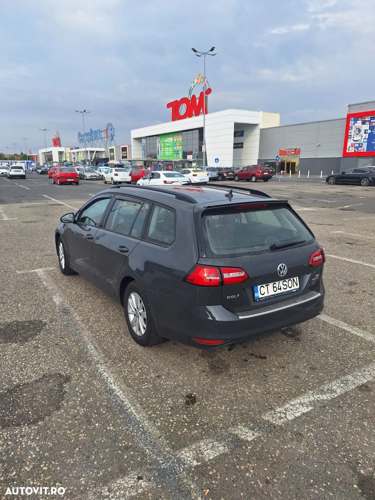 Volkswagen Golf 1.6 TDI BMT Comfortline - 7