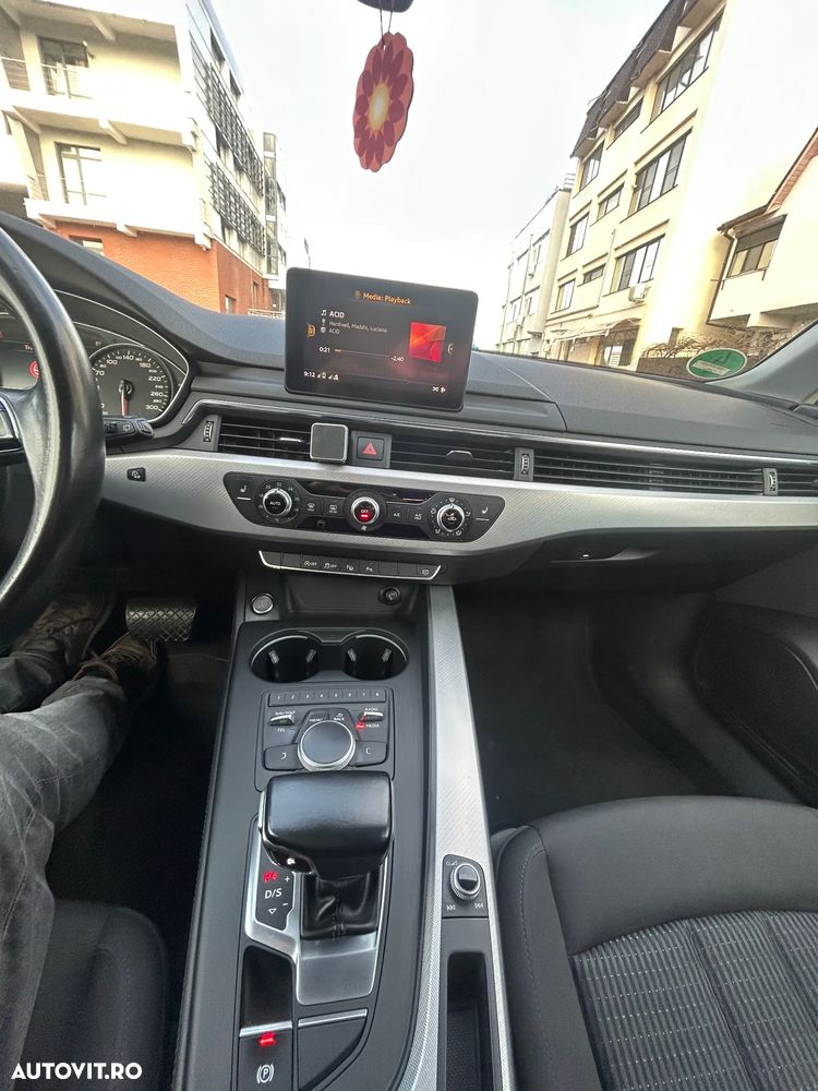 Audi A4 2.0 TDI DPF clean multitronic Ambiente - 9