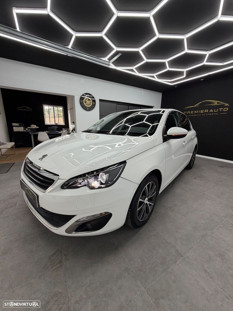 Peugeot 308 - 3