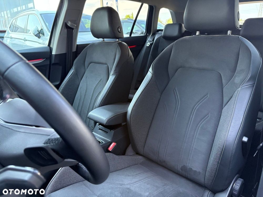 Volkswagen Golf - 13