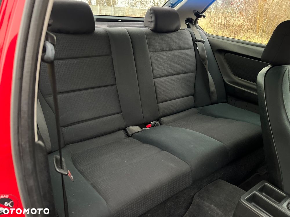 BMW Seria 3 316i - 24