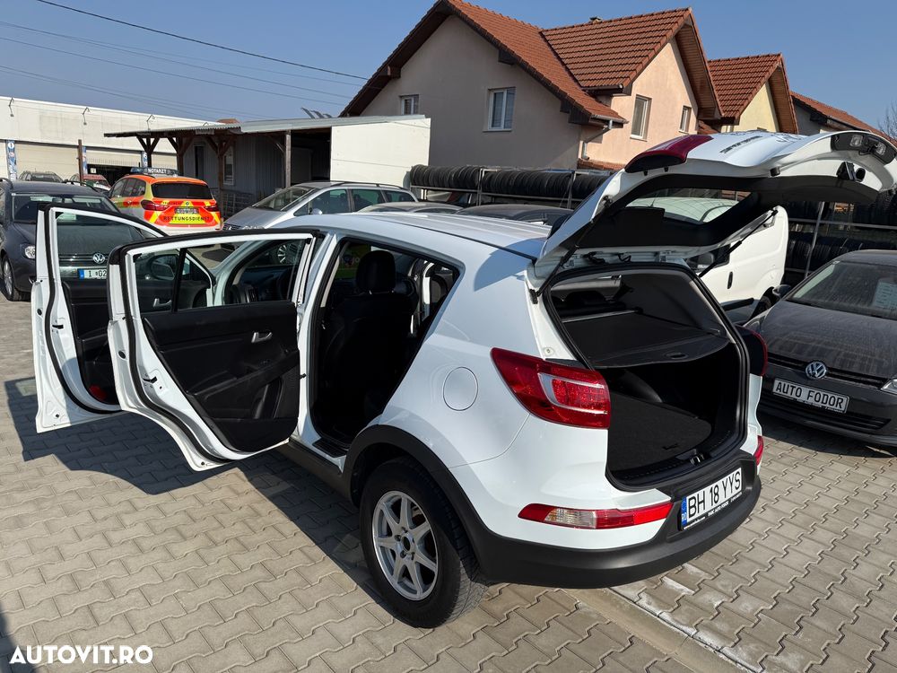 Kia Sportage 1.7 DSL MT 4x2 PREMIUM - 35