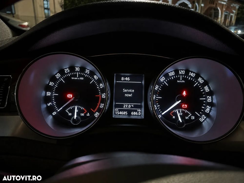 Skoda Superb 2.0 TDI Elegance - 6