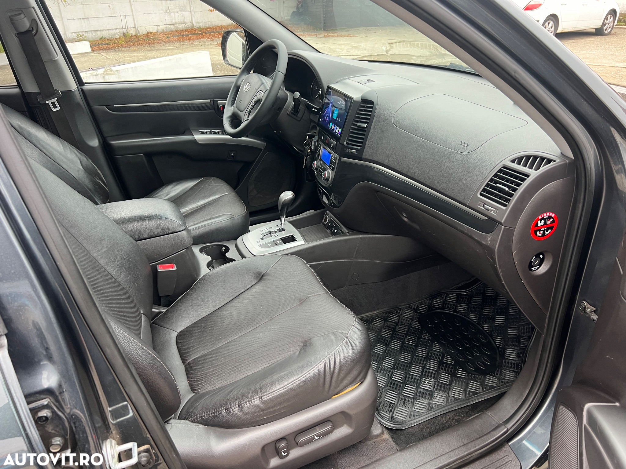 Hyundai Santa Fe 2.2 CRDi 4WD CPF Automatik Premium - 6