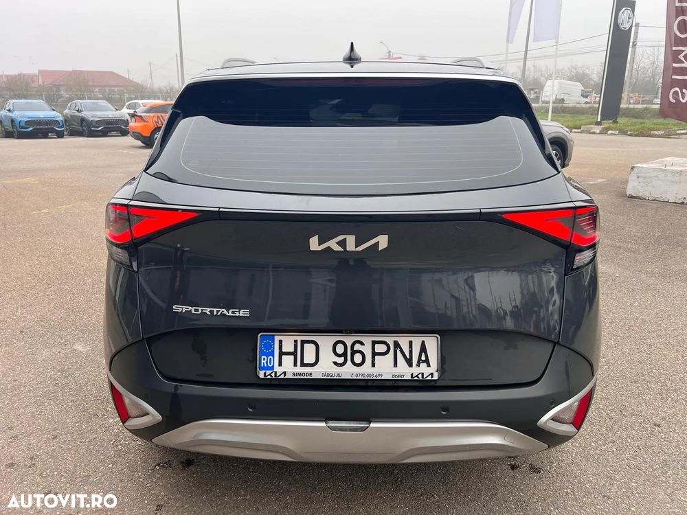 Kia Sportage 1.6 T-GDI 6MT 4x2 Urban - 8
