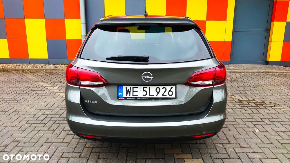 Opel Astra 1.2 T Business Elegance S&S - 4