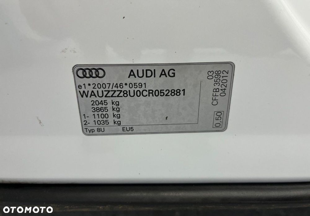 Audi Q3 - 18