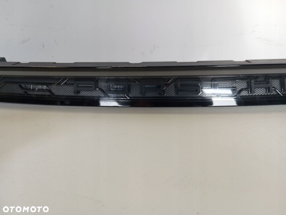 Lampa TYLNA PORSCHE TAYCAN PRAWA LEWA 9JA-945096-A 9JA945095-A 9JA-945082-F - 7