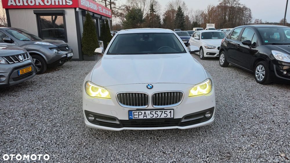 BMW Seria 5 535i Sport-Aut Luxury Line - 9