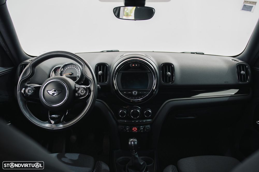 MINI Countryman One D - 4