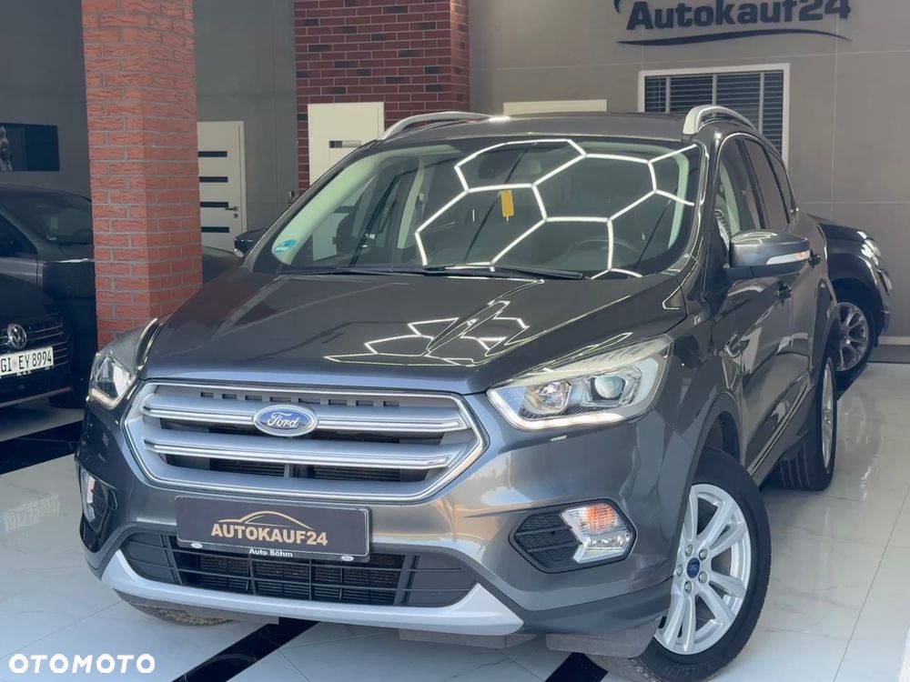 Ford Kuga 1.5 EcoBoost 2x4 Titanium - 6