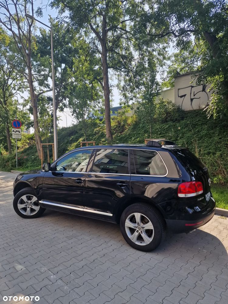 Volkswagen Touareg - 2