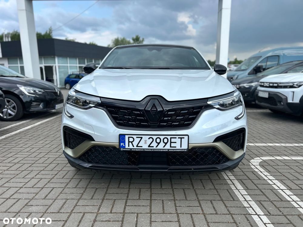 Renault Arkana 1.6 E-TECH R.S Line MMT - 8